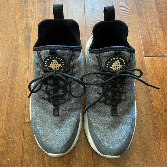 Nike Air Huarache Run Ultra SE Sneakers Sz 6 - Picture 3 of 12
